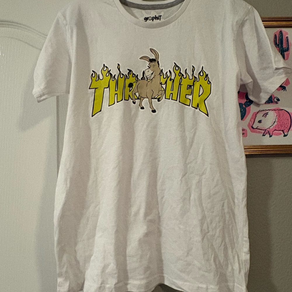 Graphic donkey thrasher tee